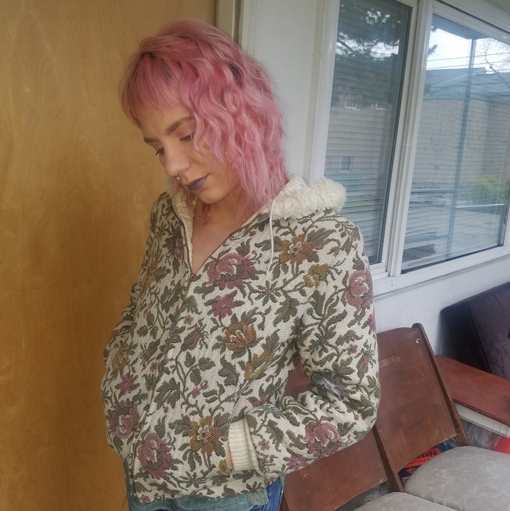 Super warm vintage floral jacket